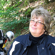 Dr.Kristine Hucke