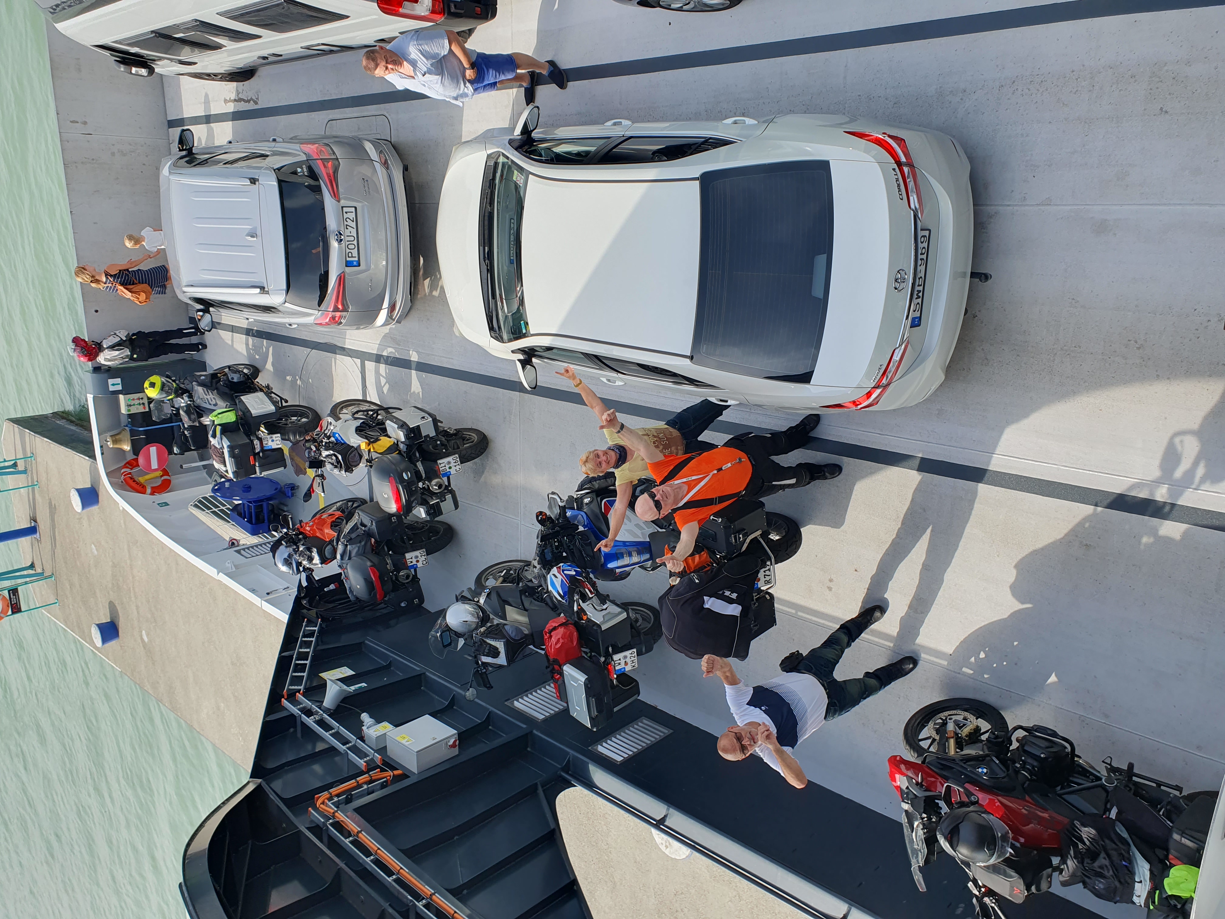 Gute Laune auf der Fähre Gute Laune auf der Fähre