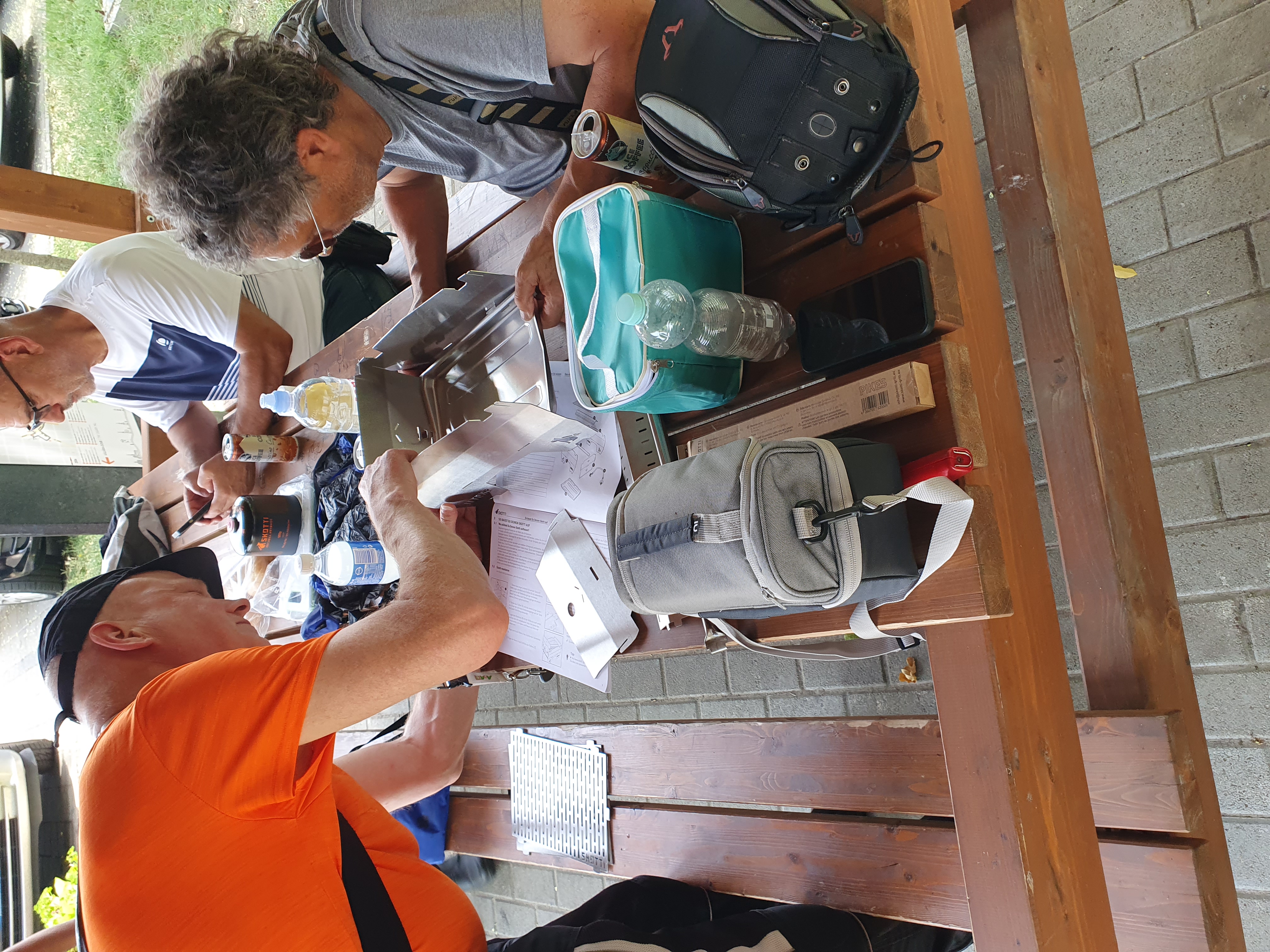 Grillaufbau Grillaufbau