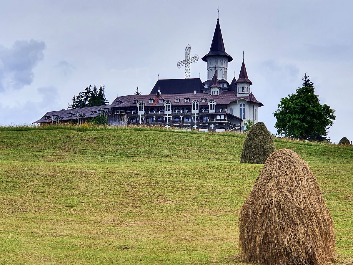 Mănăstirea Naşterea Maicii Domnului Mănăstirea Naşterea Maicii Domnului