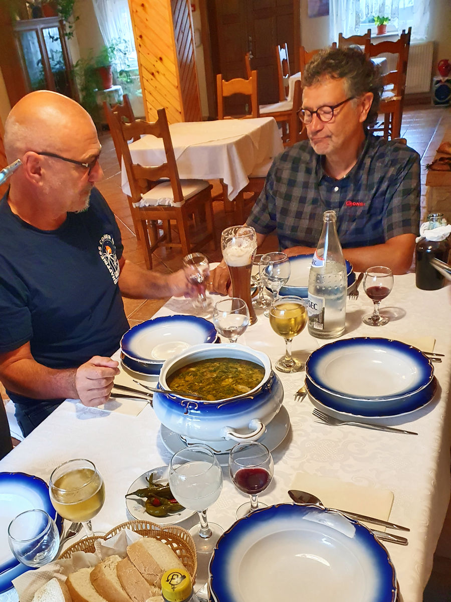 1.Gang Abendessen-Suppe 1.Gang Abendessen-Suppe